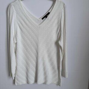 WHITE HOUSE BLACK MARKET SWEATER SIZE XL